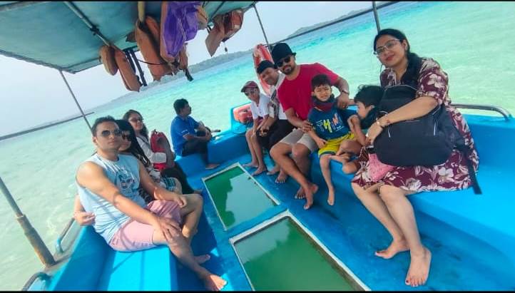 Happy Guests at Jolly Buoy Island